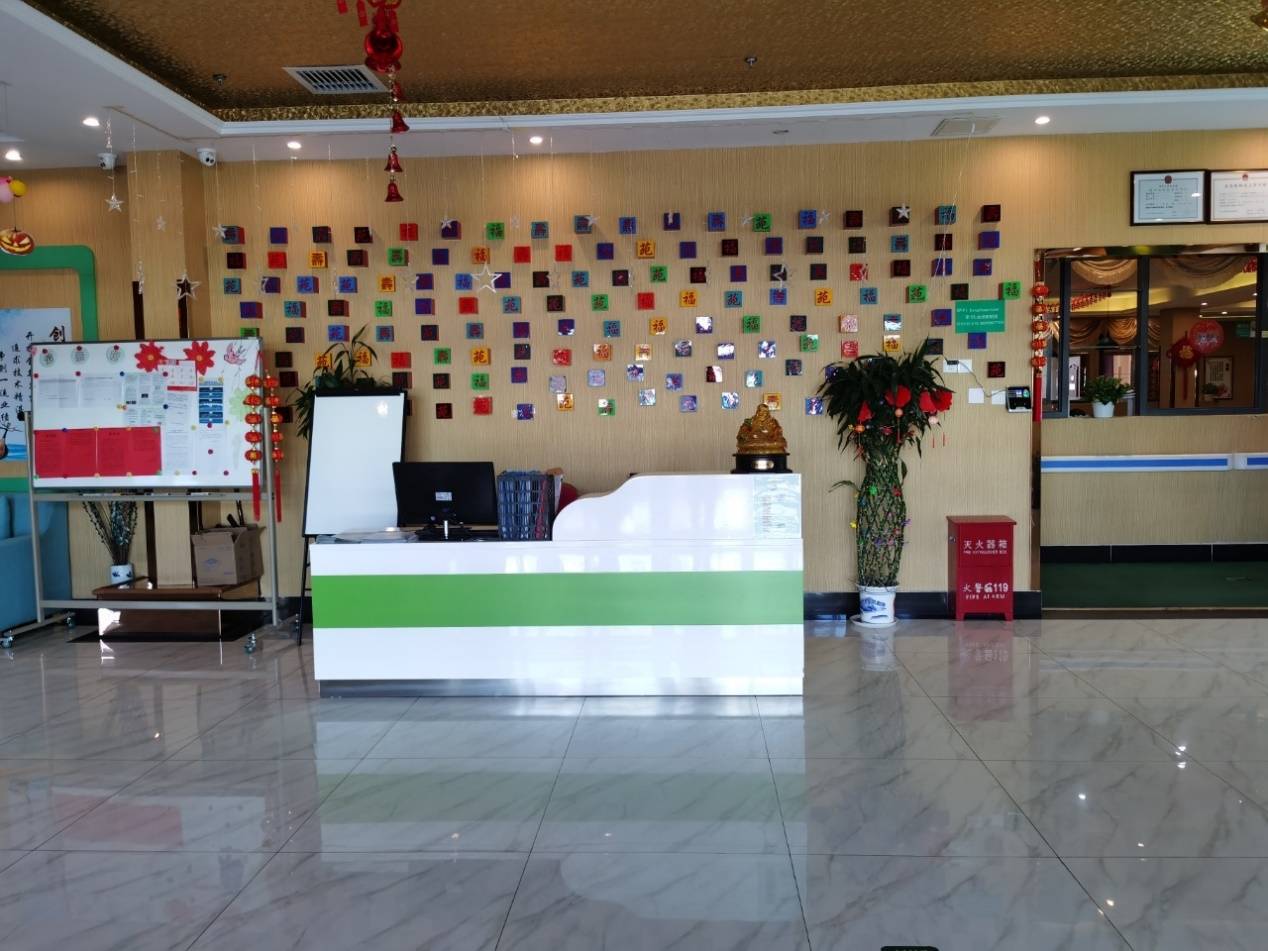 养老院2026详情：社交活动丰富让高龄老人有同龄玩伴不孤单AG真人国际游戏哪家养老院活动多能让父母不孤单？丰台民族(图10)